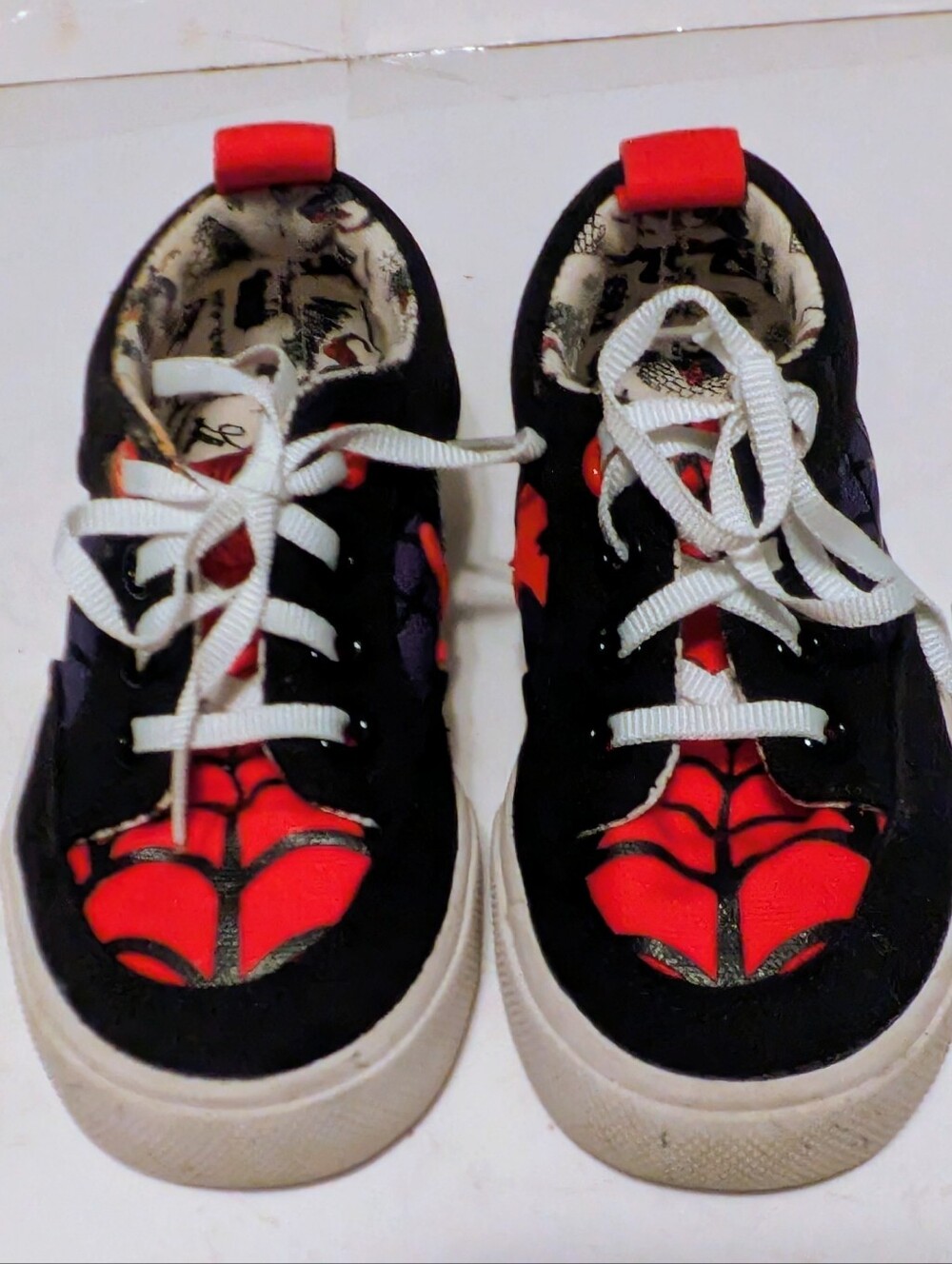 Spiderman Sneakers Ground Up Marvel Kids Black and Red Spider Graphic Sneakers
